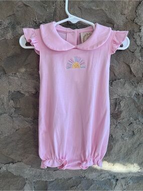 NWT size 12-18 months The Beaufort Bonnet Company Pink Sun Biltmore Bubble